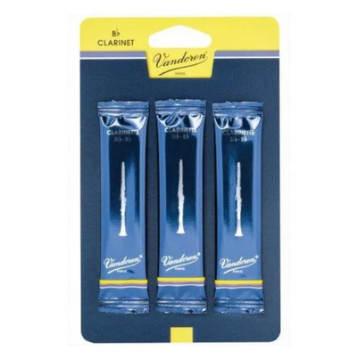 Vandoren Clarinet Reeds - Grade 2.5 (Card of 3)