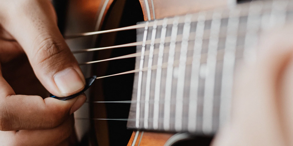 A Beginner's Guide to Acoustic Guitar Playing